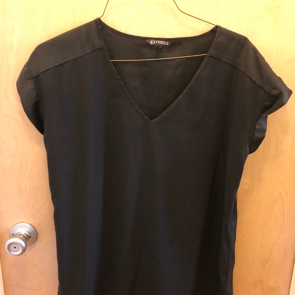 Express satin top V-neck